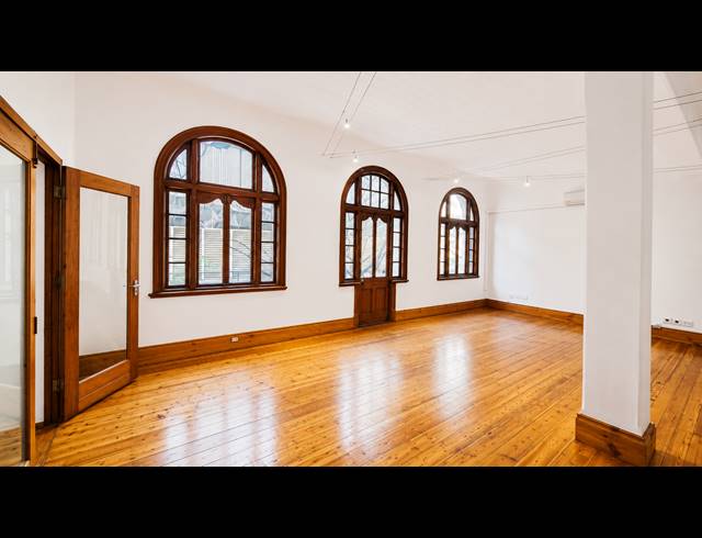 208M² OFFICE FOR SALE IN CAPE TOWN CITY CENTRE